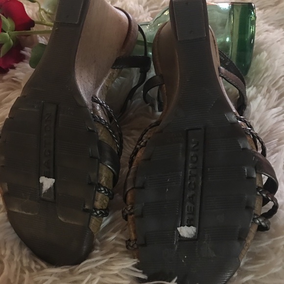 Kenneth Cole-wedge heel sandals. Pewter/color.๐๐ - Picture 5 of 7